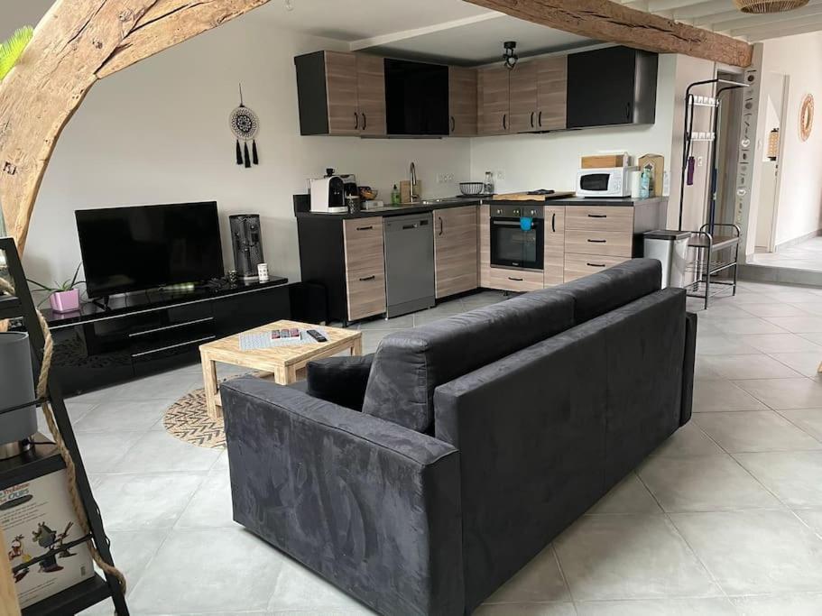 F3 Duplex "O Meuble De Pithiviers" 2 Chambres 8 Personnes Bagian luar foto